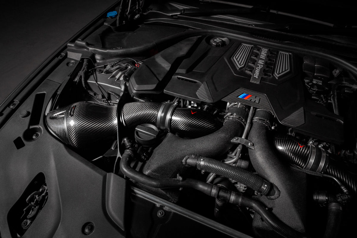 Eventuri F9x M8 turbo inlets engine bay