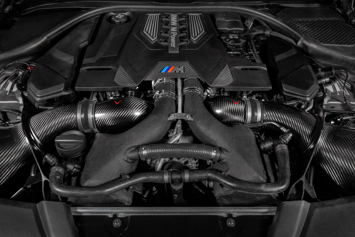 Eventuri F90 M5 turbo inlets installed