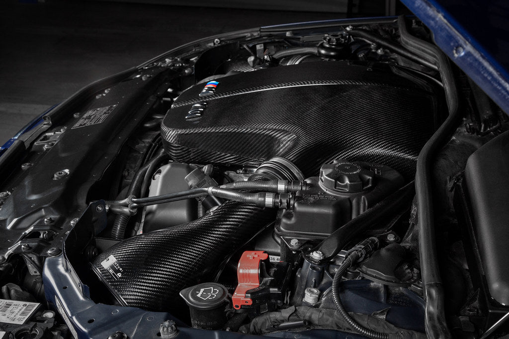 Eventuri E60 M5 carbon housing close-up