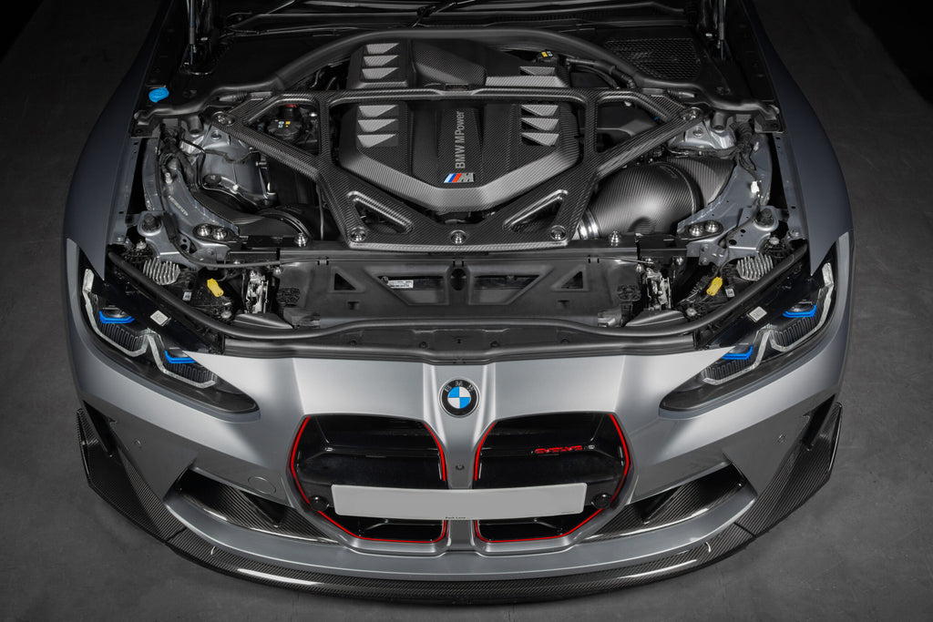 Eventuri G8x carbon strut brace installed