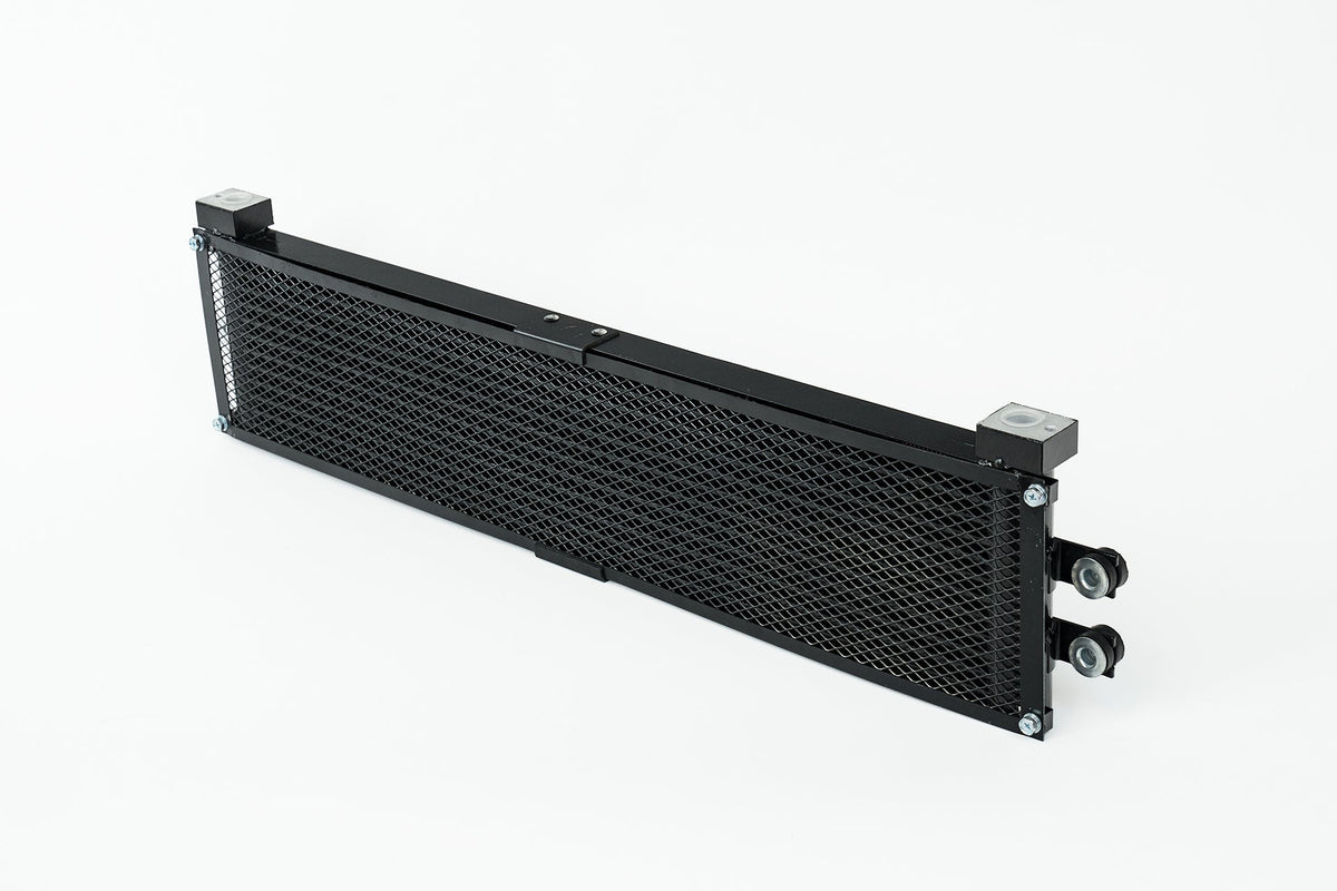 CSF #8220 engine oil cooler for BMW M2 Competition / M3 / M4 (F8x, S55) and X3 M / X4 M (F97/F98, S58)