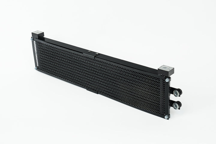 CSF #8220 engine oil cooler for BMW M2 Competition / M3 / M4 (F8x, S55) and X3 M / X4 M (F97/F98, S58)