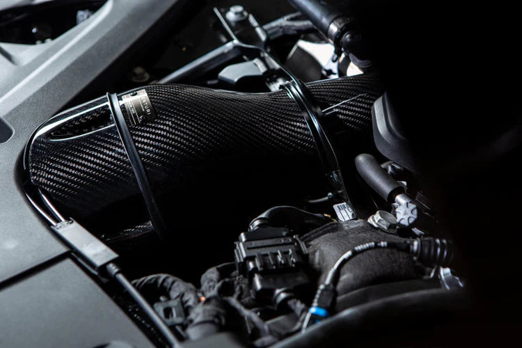 Eventuri V2 Black Carbon Intake for BMW M5 (F90) / M8 (F92, S63) (view 4)