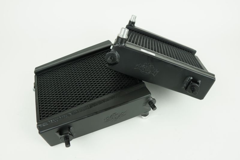 CSF #8179 high-performance auxiliary radiator for BMW G-Series (view 2)