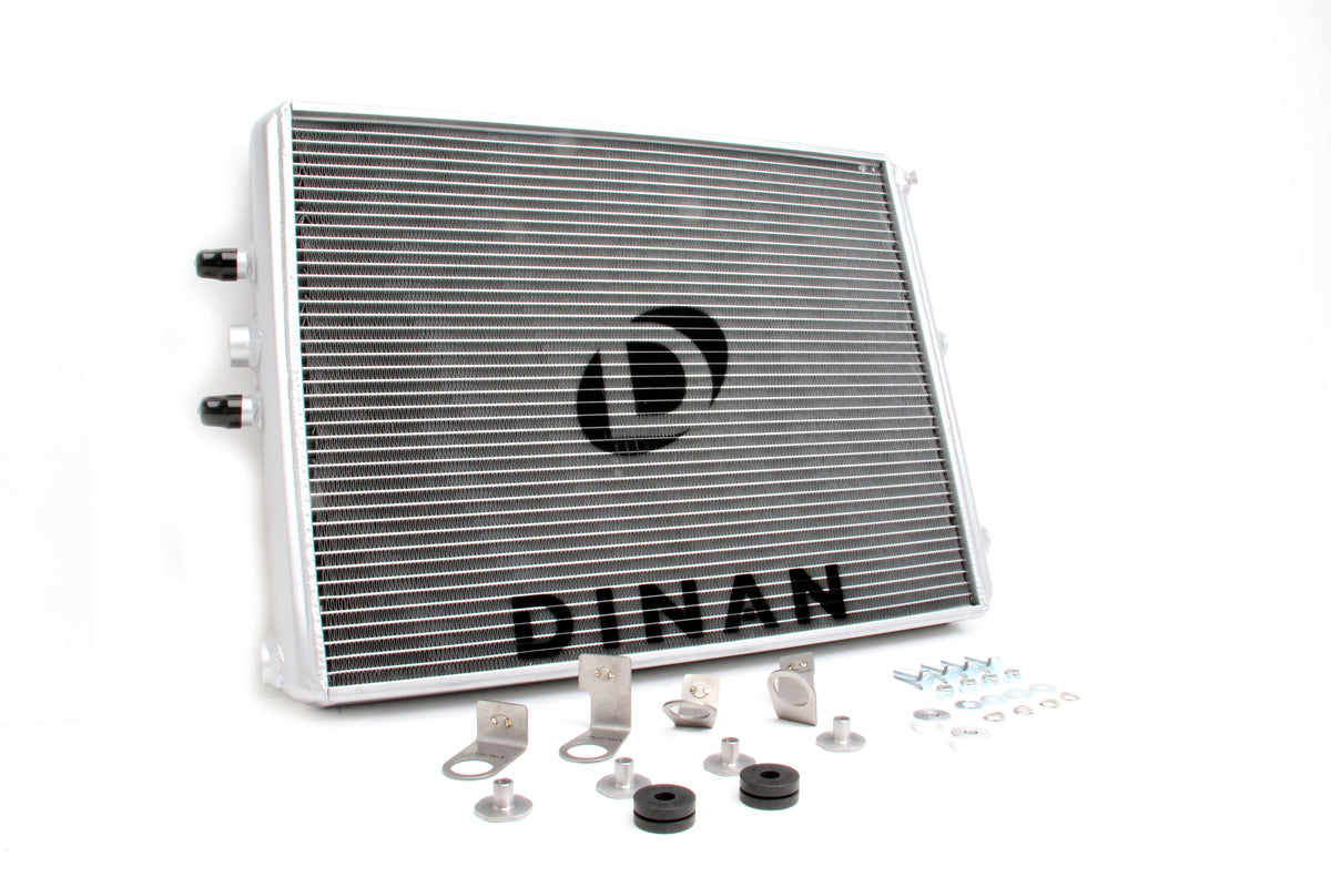 Dinan high-performance heat exchanger for BMW M2, M3 & M4 (S55) (view 3)
